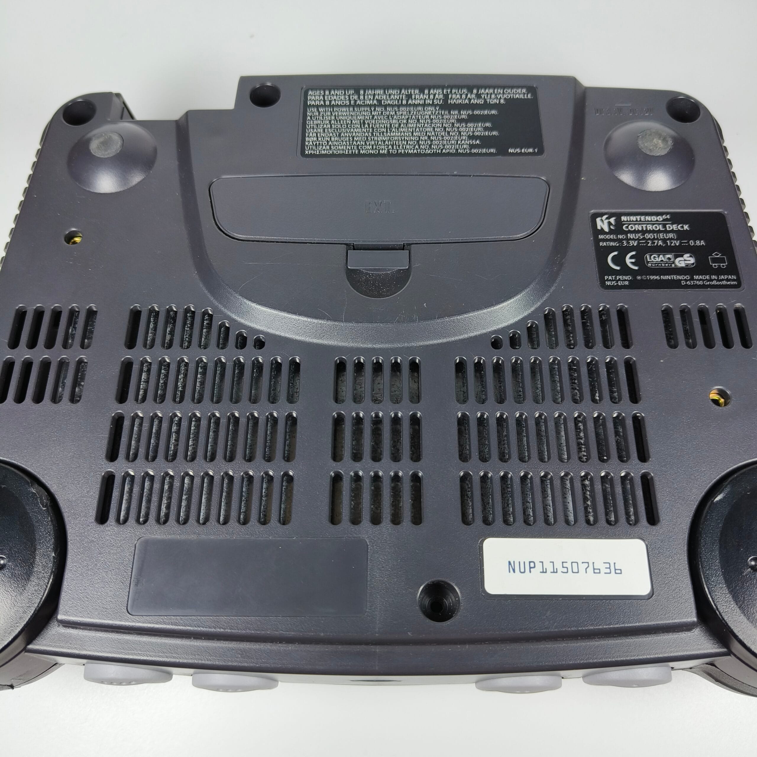 N64 console met kabels